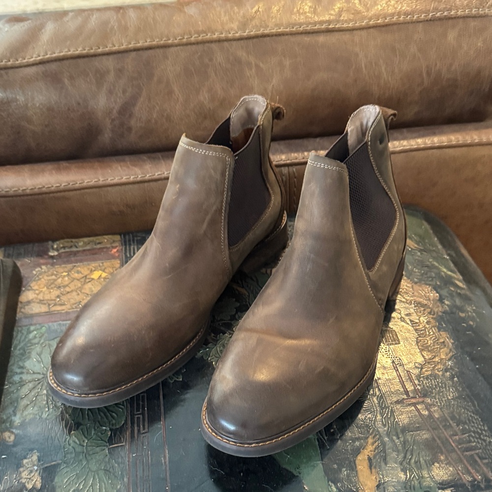 Florsheim Brown Chelsea Boot